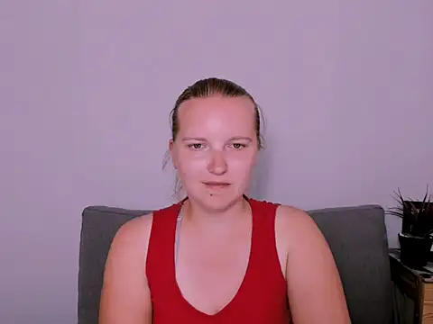 Snapshot of RoseTeacherX chatting on 1, 6, 2026 RoseTeacherX online show from 1, 6, 2026