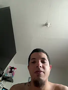 irakyhernadez online show from 22, 4, 2026