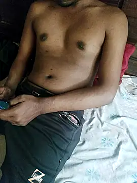 Snapshot of handsomeboyrk chatting on 18, 5, 2026 handsomeboyrk online show from 18, 5, 2026