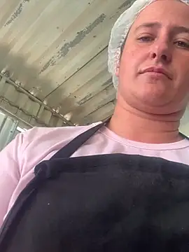 lolitaloira2 online show from 16, 4, 2026