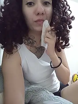 Aura Phone online show from 21, 4, 2026