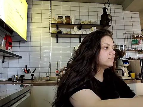  Mikky lil  online show from 22, 5, 2026