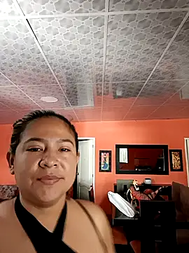 elisa-bebe online show from 23, 4, 2026