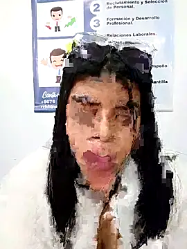 Snapshot of SOFIA-11_ chatting on 30, 4, 2026 SOFIA-11 online show from 30, 4, 2026