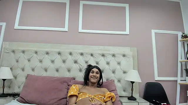 tiffanykanox online show from 21, 4, 2026