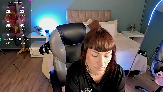 Kim Jeins666  online show from 1, 6, 2026
