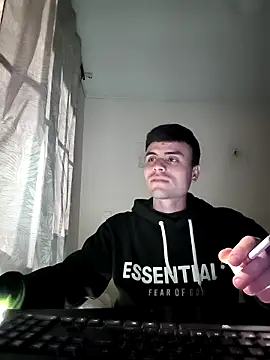 Snapshot of srmaylo chatting on 5, 5, 2026 srmaylo online show from 5, 5, 2026