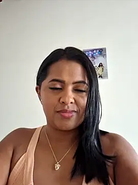 Ayla Phone online show from 15, 4, 2026