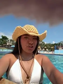 Snapshot of Magic_mei chatting on 11, 6, 2026 Magic mei online show from 11, 6, 2026
