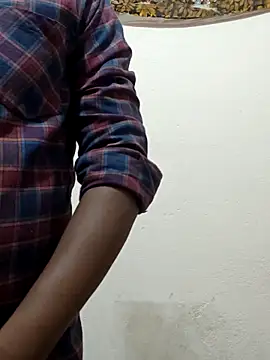 Snapshot of hot_boy995 chatting on 22, 4, 2026 hot boy995 online show from 22, 4, 2026