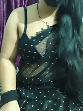 sweetylove01 online show from 2, 6, 2026