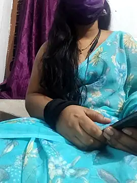 sweetylove01 online show from 9, 6, 2026