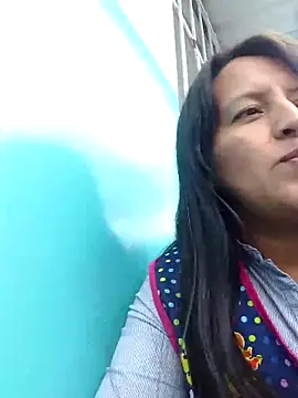 Gaby lulu online show from 15, 4, 2026