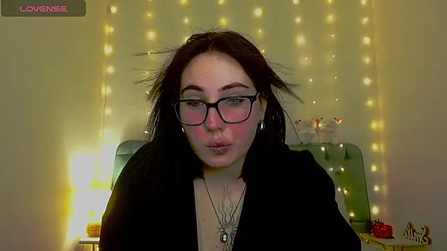 Shiraazsh  online show from 5, 5, 2026