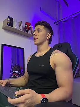 Snapshot of ASHTON_HILS chatting on 16, 7, 2026 ASHTON HILS online show from 16, 7, 2026