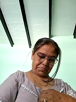 Shalini3456 online show from 20, 5, 2026