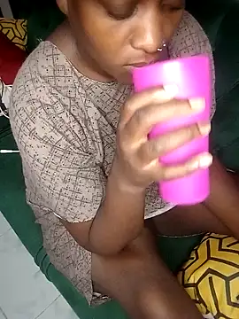 Temilayo12 online show from 18, 4, 2026