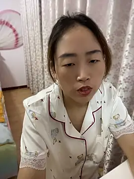 Snapshot of siler25 chatting on 4, 7, 2026 siler25 online show from 4, 7, 2026