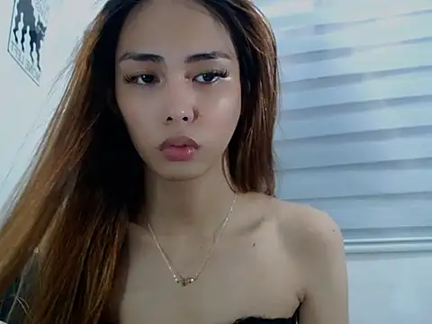 Snapshot of UrHolyBody chatting on 9, 5, 2026 UrHolyBody online show from 9, 5, 2026