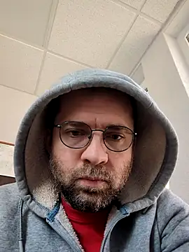 gayboyx77 online show from 15, 4, 2026