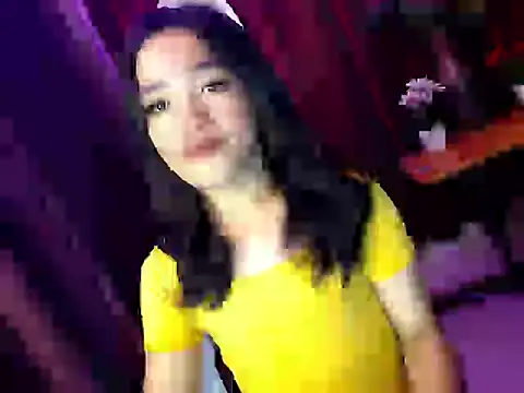 Snapshot of ruffa_madisson chatting on 28, 4, 2026 ruffa madisson online show from 28, 4, 2026