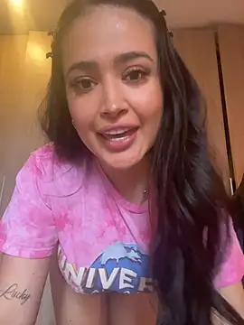 Sara fun online show from 9, 11, 2025