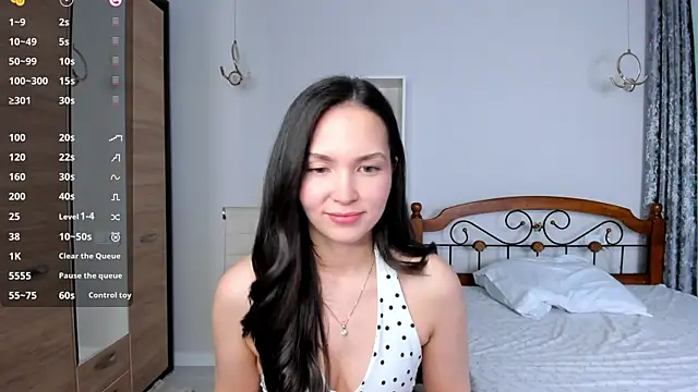 Snapshot of ameliyaa_sun chatting on 17, 4, 2026 ameliyaa sun online show from 17, 4, 2026