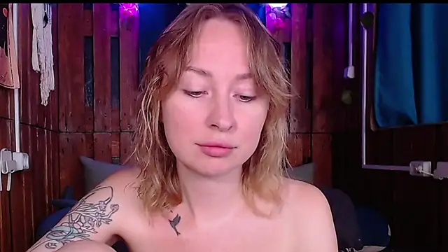 Snapshot of Mimi-Deep chatting on 12, 7, 2026 Mimi-Deep online show from 12, 7, 2026