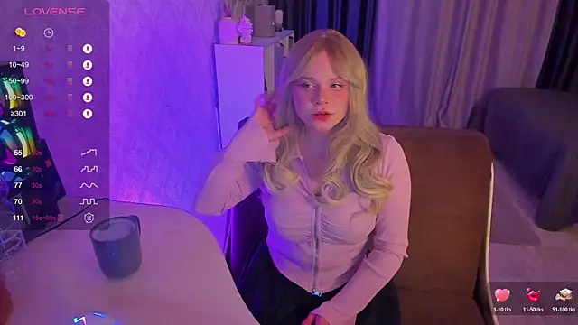 JessicaShyGirl online show from 15, 4, 2026