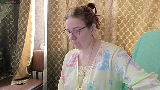 Miss SandraX online show from 9, 5, 2026