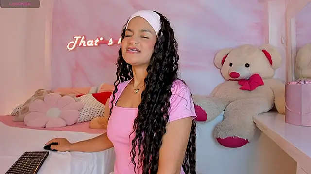 Marilyn Mulata online show from 21, 7, 2026