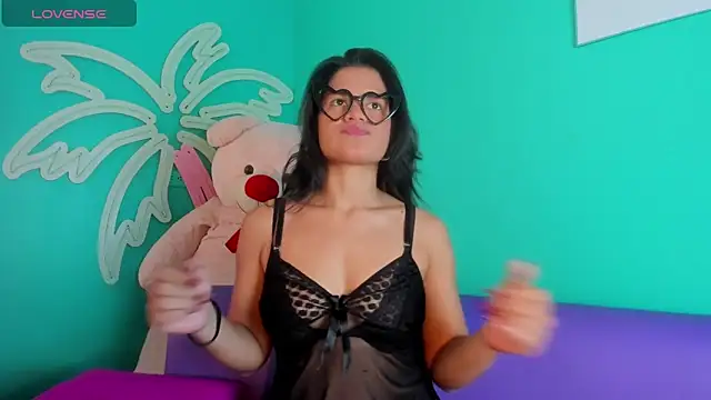 Marilyn Mulata online show from 27, 4, 2026