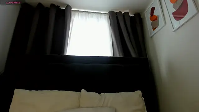Snapshot of hanna-baker01 chatting on 22, 4, 2026 hanna-baker01 online show from 22, 4, 2026