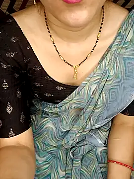 Snapshot of Sexy_Hena_69 chatting on 24, 4, 2026 Sexy Hena 69 online show from 24, 4, 2026