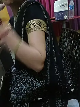 Snapshot of Sexy_Hena_69 chatting on 1, 7, 2026 Sexy Hena 69 online show from 1, 7, 2026