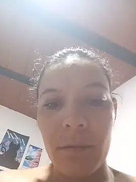 Snapshot of LunaArias chatting on 31, 5, 2026 LunaArias online show from 31, 5, 2026