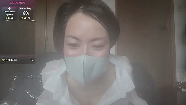 Snapshot of rin2432 chatting on 2, 6, 2026 rin2432 online show from 2, 6, 2026