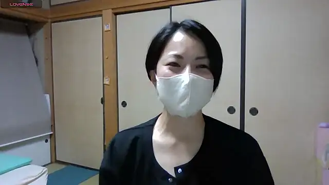 Snapshot of rin2432 chatting on 13, 5, 2026 rin2432 online show from 13, 5, 2026