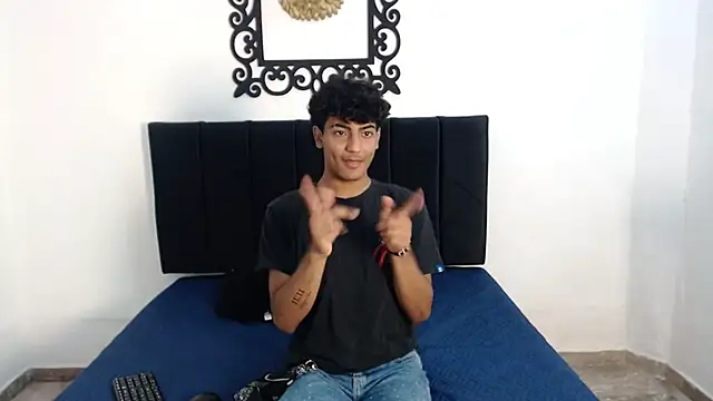 SinBoy  online show from 19, 4, 2026