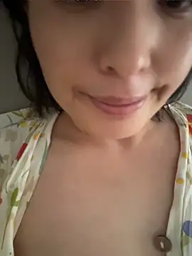 Snapshot of Faye-baby chatting on 27, 5, 2026 Faye-baby online show from 27, 5, 2026