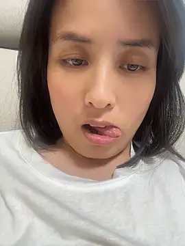 Faye-baby online show from 17, 6, 2026