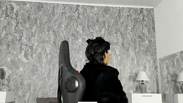 Sam Parrker online show from 18, 4, 2026