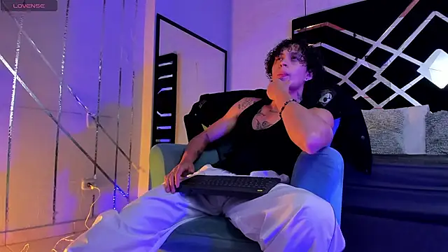 JayTaylorr online show from 26, 5, 2026