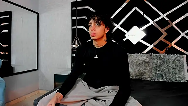 JayTaylorr online show from 12, 5, 2026