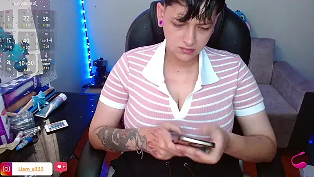 Snapshot of Liam_iker chatting on 16, 7, 2026 Liam iker online show from 16, 7, 2026