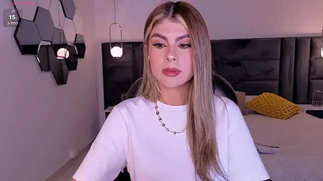 MiaSilvaX online show from 15, 7, 2026