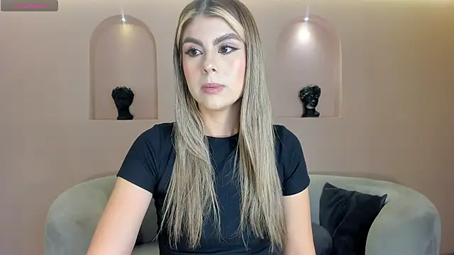 MiaSilvaX online show from 9, 7, 2026