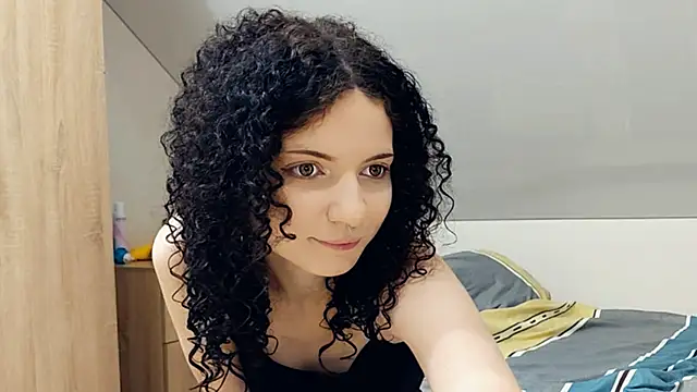 CinnamonCurl online show from 2, 7, 2026