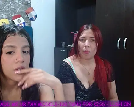 Snapshot of ISAMOONX chatting on 11, 7, 2026 ISAMOONX online show from 11, 7, 2026