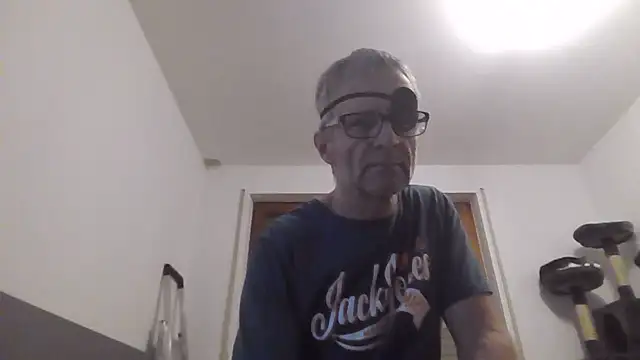 Snapshot of BiBoy4Al chatting on 11, 5, 2026 BiBoy4Al online show from 11, 5, 2026